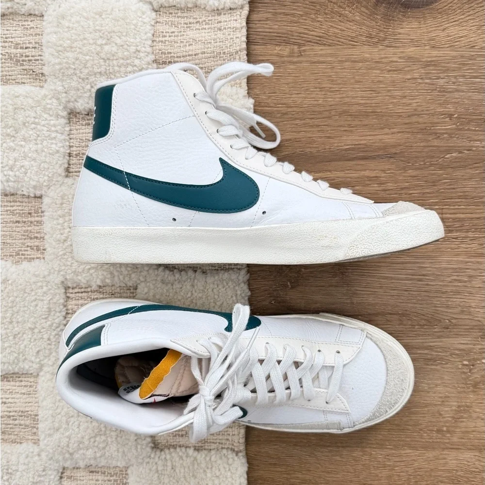 Nike Blazer Mid ‘77 Vintage Sneakers in White Dark Teal Green Colorway